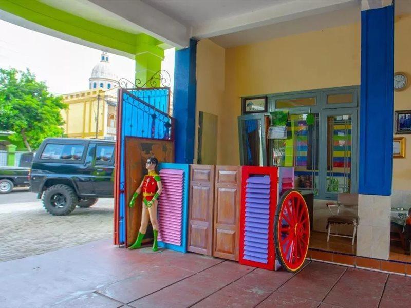 The Paragon Hotel Cilacap Redpartner المظهر الخارجي الصورة