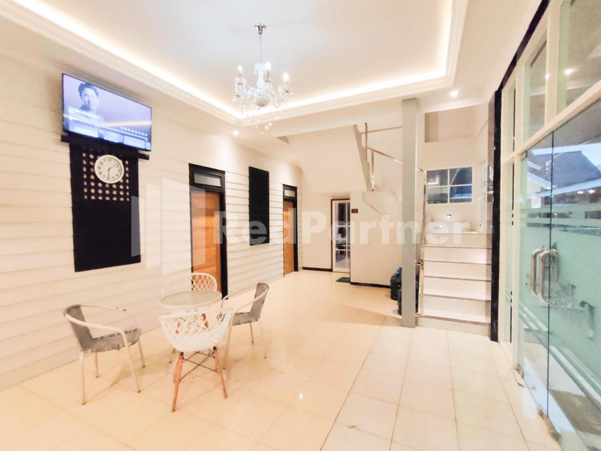 The Paragon Hotel Cilacap Redpartner المظهر الخارجي الصورة
