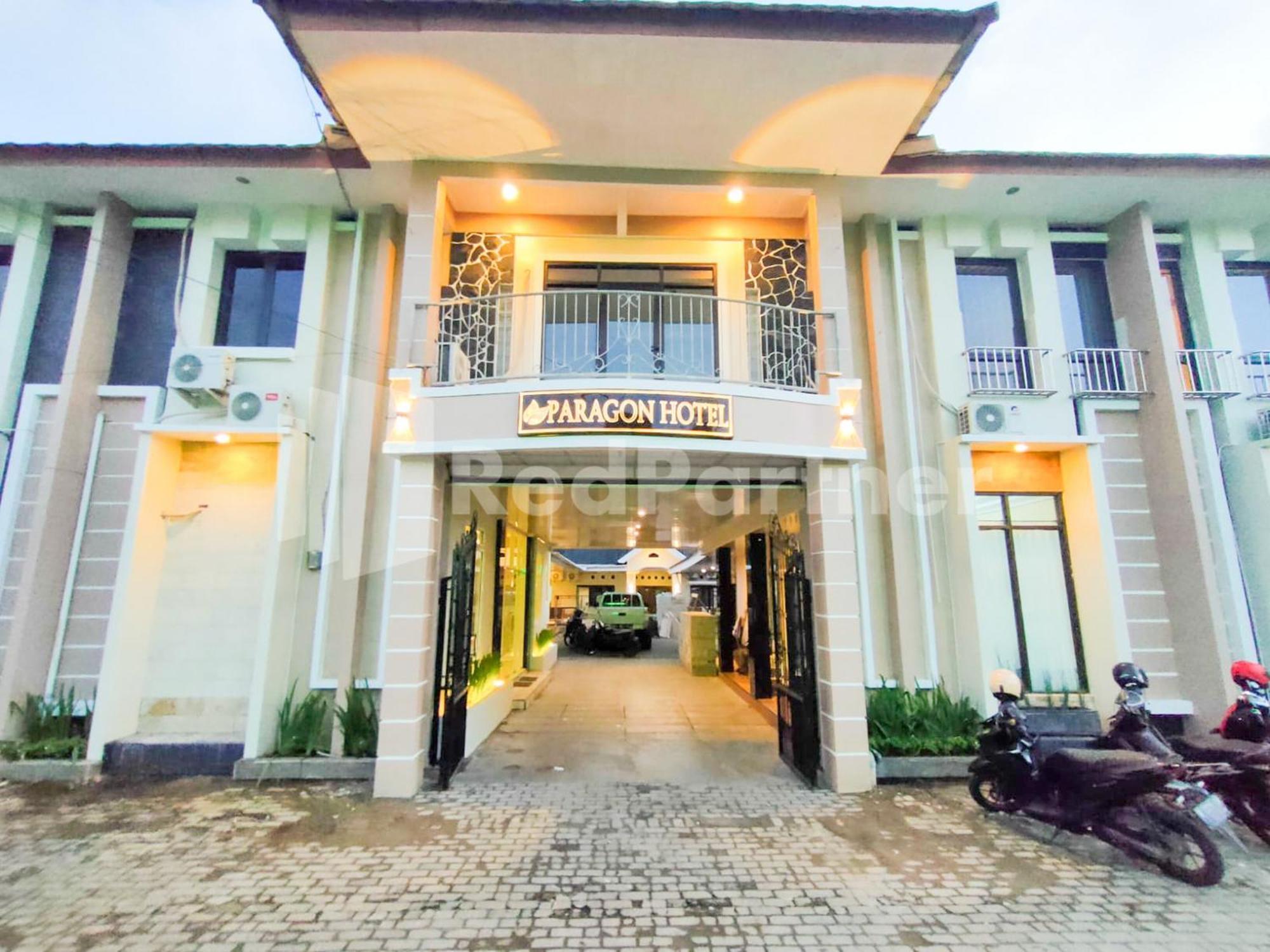 The Paragon Hotel Cilacap Redpartner المظهر الخارجي الصورة